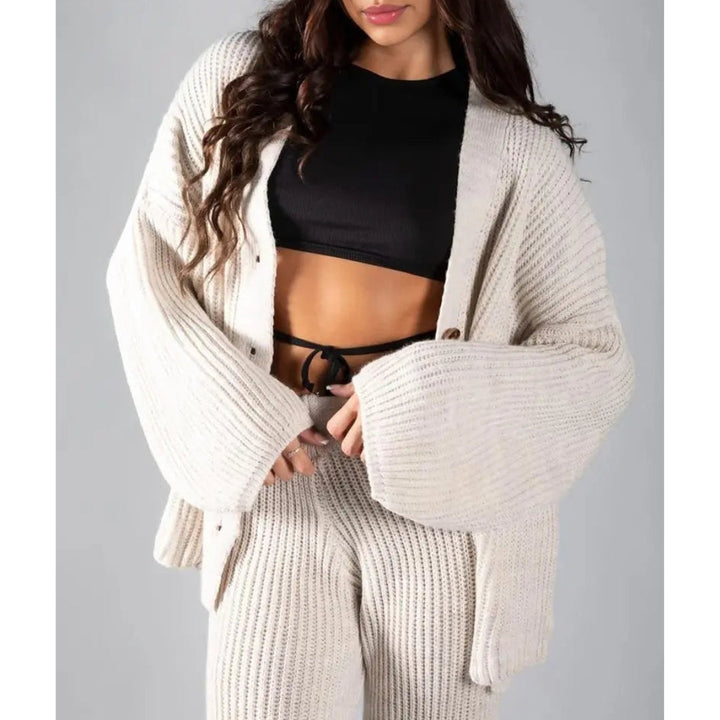 KRINA – SASSY CHIC KNIT STYLE DUO