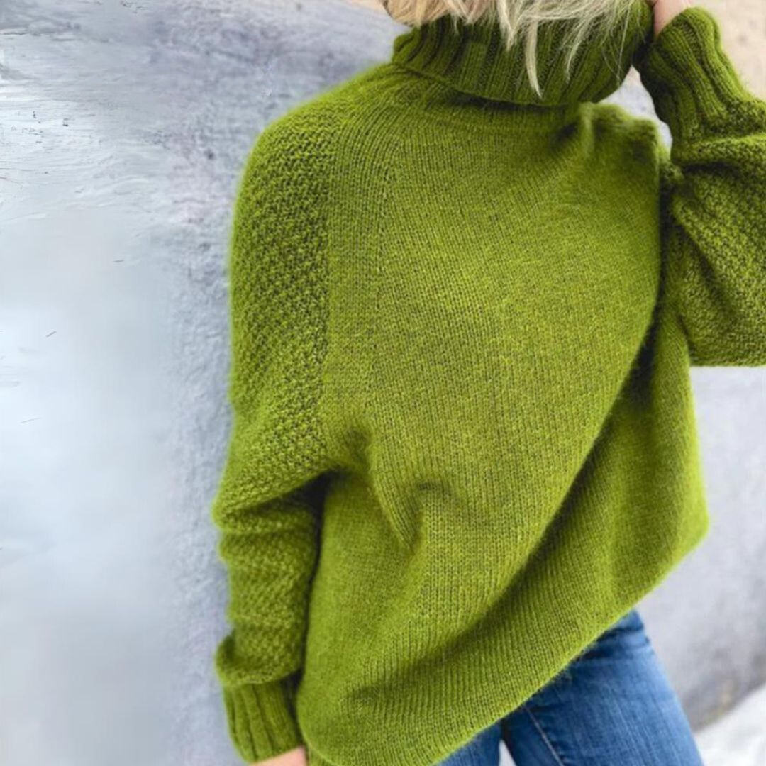 Angela - Elegant Turtleneck Sweater