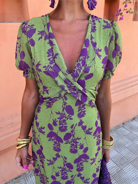 Amy - Sophisticated Summer Dress