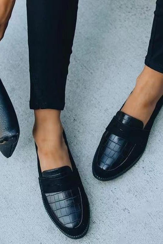 SALEM – WOMEN’S CLASSIC CHIC LOAFERS