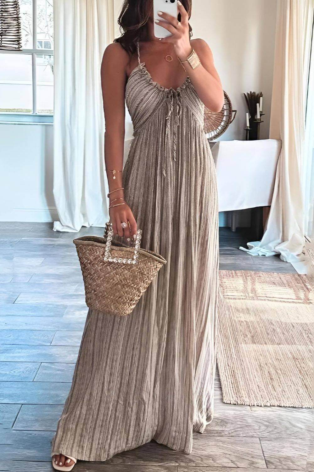 ASHLYN - MODERN FLOWY PLEAT DRESS