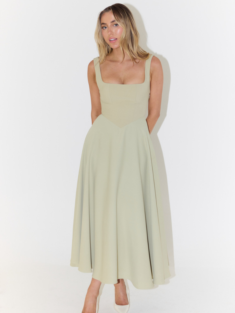 KRIZZIA - RUNWAY READY MIDI SUN DRESS