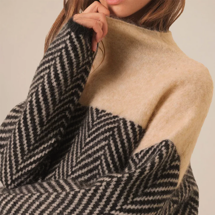 Luxury Soft Cashmere Turtleneck Sweater