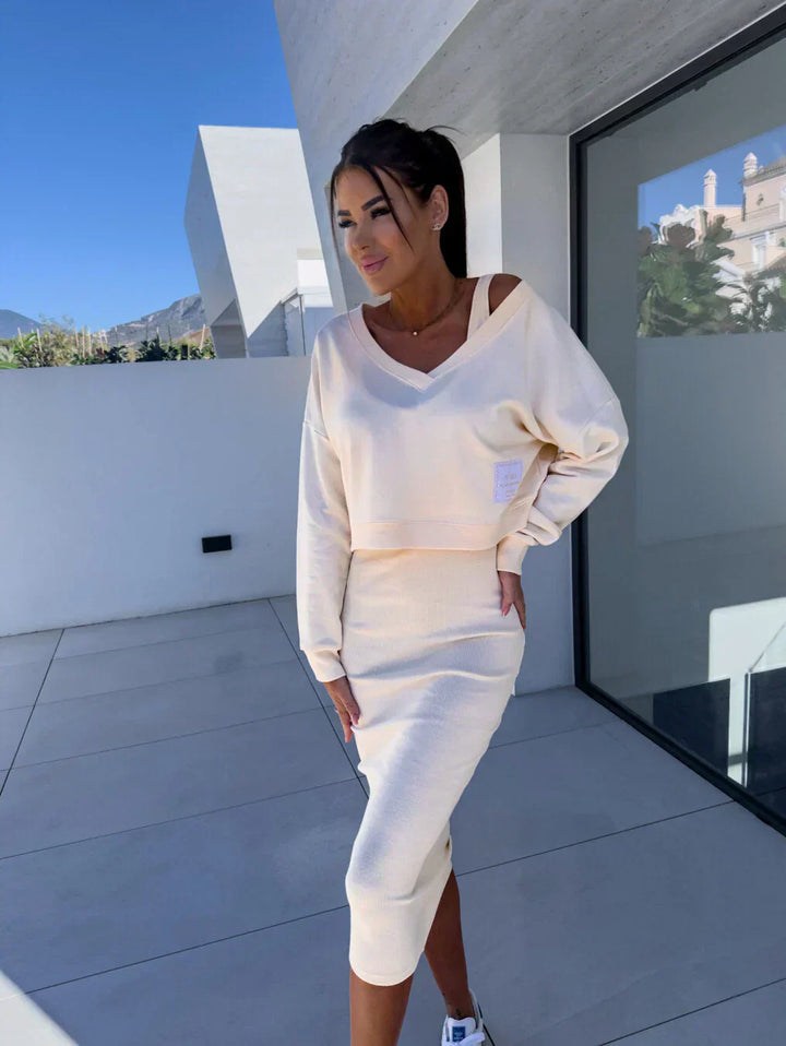 ONDINE – ELEGANT KNIT OVERLAY DRESS DUO