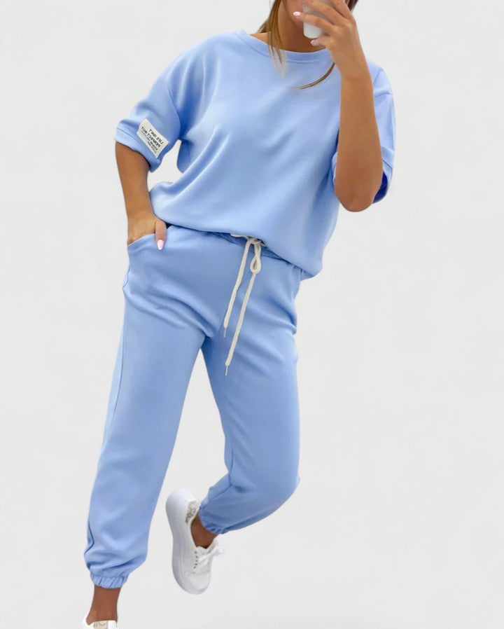 Gloria - Comfortable Set
