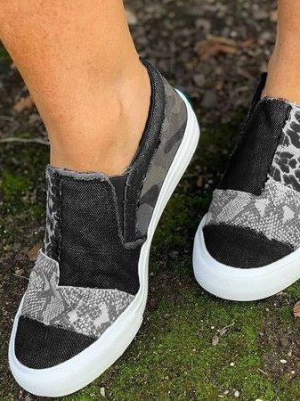 REGINA - FASHIONABLE COMFORT LOAFERS WITH SUPPORTIVE RELIEF