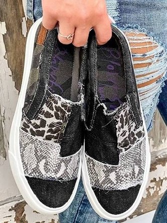 REGINA - FASHIONABLE COMFORT LOAFERS WITH SUPPORTIVE RELIEF
